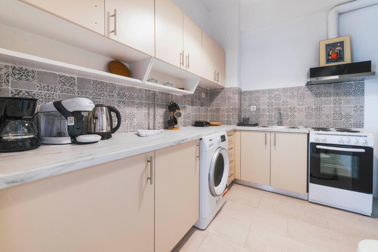 Urban Escape Next To Acropolis And Athens City Center Екстериор снимка